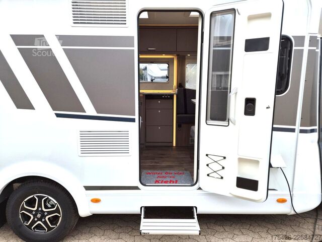 Halvintegrerad husbil CARADO T 459 *Queens Bett*pro+Paket*