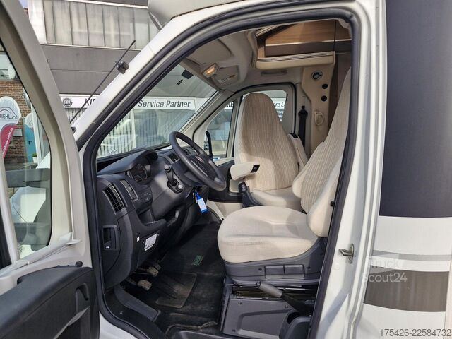 Halvintegrerad husbil HYMER/ERIBA Tramp CL 554 * Komfort-Line Paket*SAT+TV*