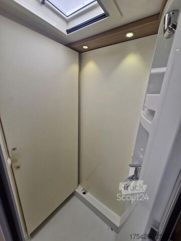 Halvintegrerad husbil HYMER/ERIBA Tramp CL 554 * Komfort-Line Paket*SAT+TV*