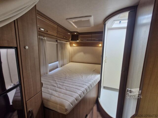 Halvintegrerad husbil HYMER/ERIBA Tramp CL 554 * Komfort-Line Paket*SAT+TV*