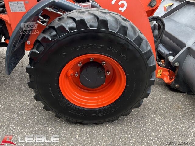 Челен товарач KUBOTA R082*Hydr.Schnellwechsler*Pal.Gabel*nur 539h*