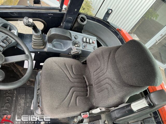Челен товарач KUBOTA R082*Hydr.Schnellwechsler*Pal.Gabel*nur 539h*