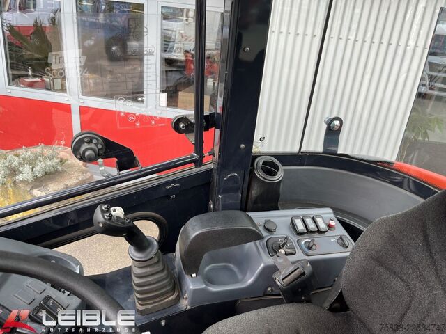 Челен товарач KUBOTA R082*Hydr.Schnellwechsler*Pal.Gabel*nur 539h*