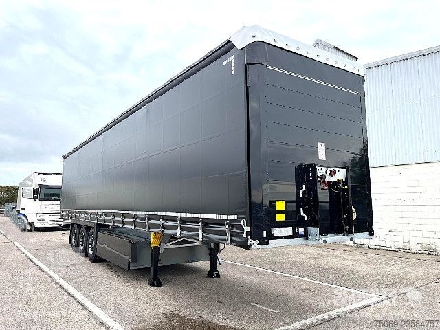Åpen semitrailer med presenning Schmitz Cargobull Curtainsider Euroliner