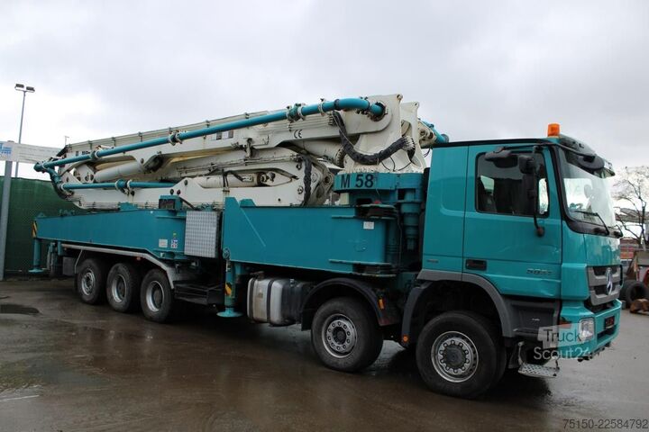 Kamion sa pumpom za beton MERCEDES-BENZ 5051 10x4 BB - Putzmeister 55 m - Nr.: 855