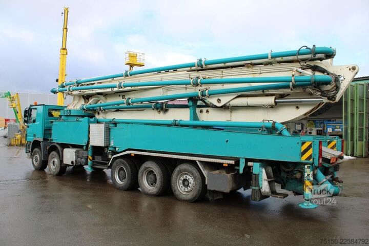 Kamion sa pumpom za beton MERCEDES-BENZ 5051 10x4 BB - Putzmeister 55 m - Nr.: 855