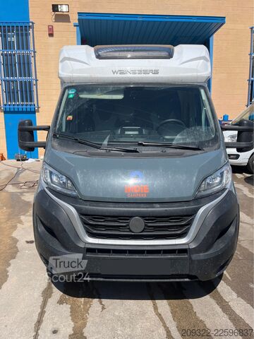 Teilintegriertes Wohnmobil 2024 Fiat Ducato Weinsberg Carasuite | Automatico | 5 Posti