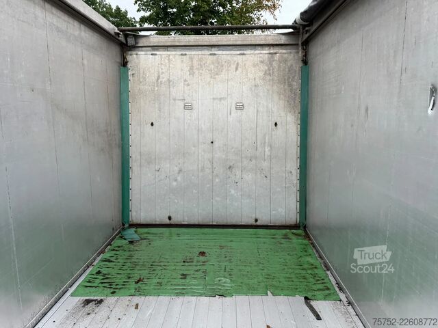 Bevægeligt gulv Kraker CF200 92m3 Liftas Cargo Floor 10MM APK/TUV 12-2026
