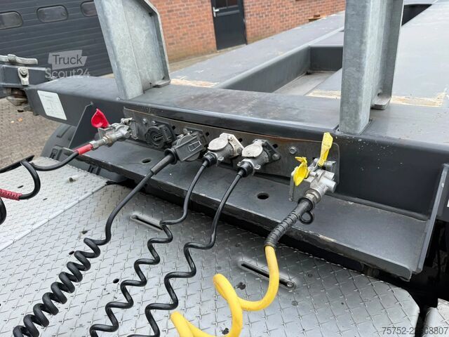 Konténerszállítás Broshuis MFCC MFCC 2x20 40 45FT Liftas LED NL Trailer AP...