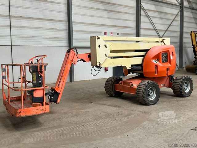 Teleskopiskā darba platforma JLG 450 AJ