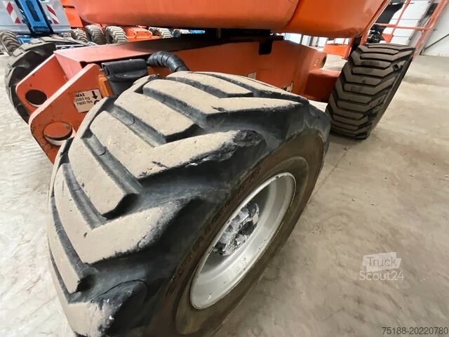 Teleskopiskā darba platforma JLG 450 AJ