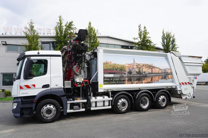 Müllwagen Mercedes-Benz Antos 3240 8x2 / Tajfun 5T crane / Farid