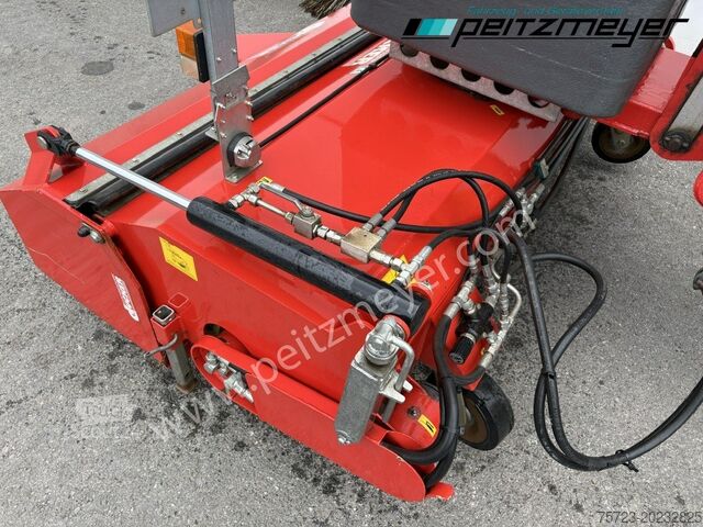 Varredora de rua Dücker Anbau - Kehrmaschine FKM 2200