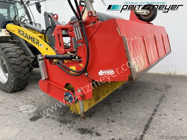 Varredora de rua Dücker Anbau - Kehrmaschine FKM 2200