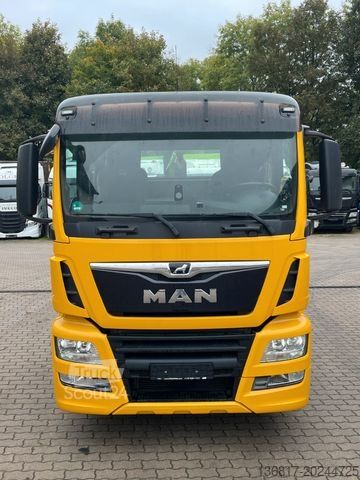 Abrollkipper MAN TGS 26.470 6x2 BLL Abroller Meiller RS21.65 Funk