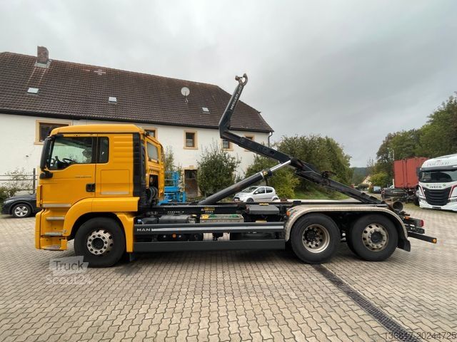 Abrollkipper MAN TGS 26.470 6x2 BLL Abroller Meiller RS21.65 Funk