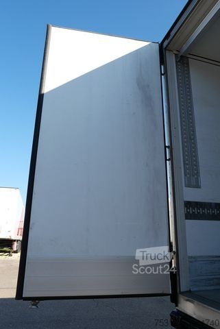 Semi-remorque frigorifique SCHMITZ CARGOBULL SKO 24/SLXi300 /DOPPELSTOCK /BLUMEN/BPW  TOP !!!