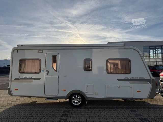 Wohnwagen HYMER/ERIBA Nova 532 Truma*Markise*TV*Einzelbetten