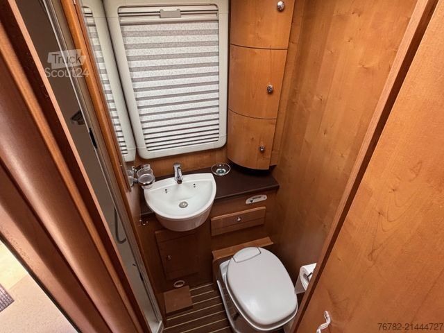 Integraal camper RAPIDO 983F/Hubbett/Klima/Solar/SAT/TV/Markise/1.Hand