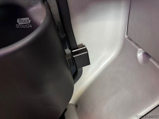 Integraal camper RAPIDO 983F/Hubbett/Klima/Solar/SAT/TV/Markise/1.Hand