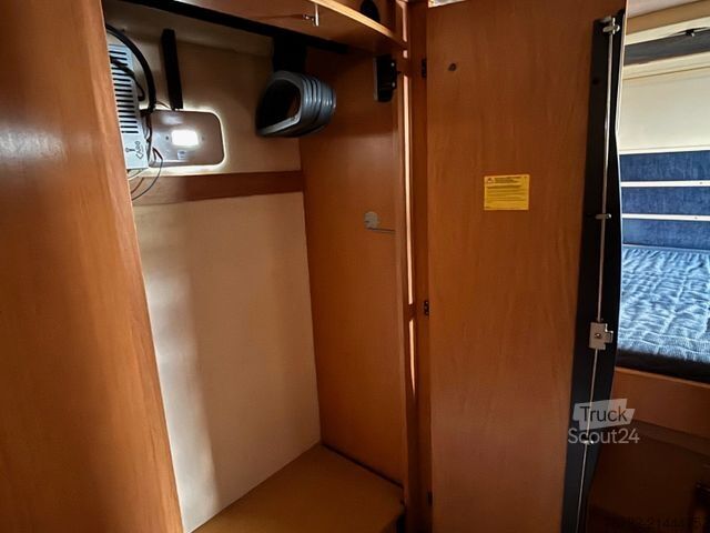 Alkóvos lakókocsi LAIKA EcoVip 9.1g Iveco 35.C15, Zwillingsr, 1.Hand