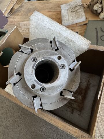 AGRAVIS Technik Raiffeisen GmbH AGRAVIS Technik Raiffeisen GmbH AGRAVIS Technik Raiffeisen GmbH