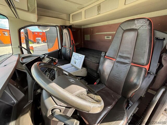 Kipper Volvo FH 16 750 8x4 RETARDER / TANDEM AXLE LIFT / BOX...