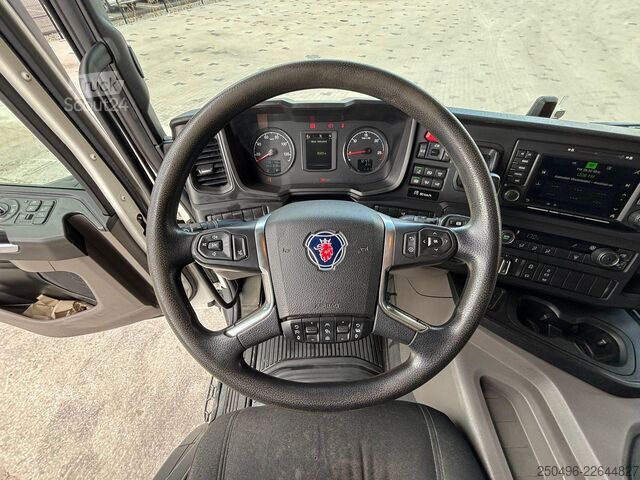 Кабіна шасі Scania P 500 6x2*4 9 TON FRONT AXLE / RETARDER