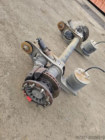 Achse SAF B19-22K01 TRAILER AXLE DISC