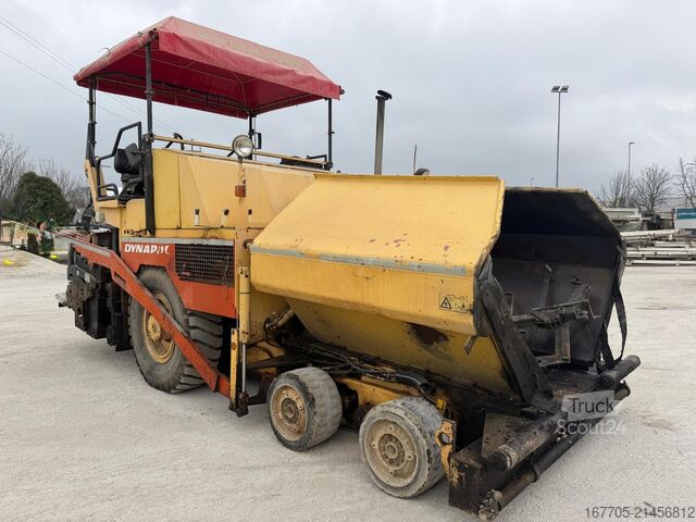 Finitrice per asfalto gommata Dynapac F121-6W