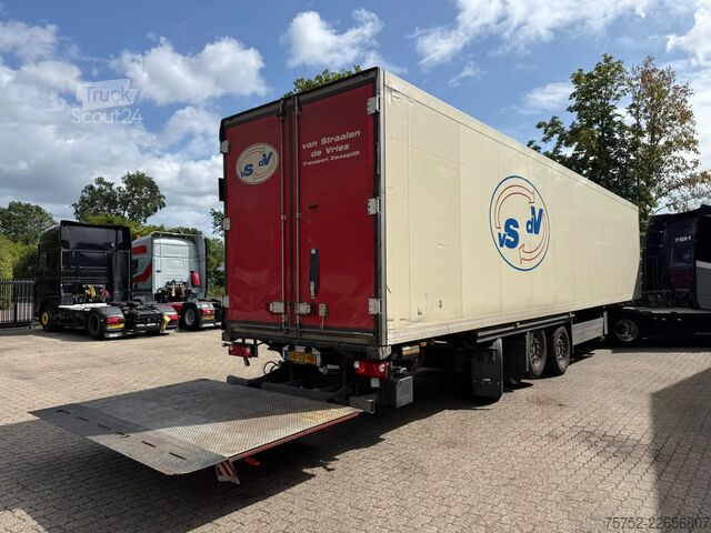 Μεταφορά σε ψύξη/κατάψυξη Schmitz Cargobull Thermo King SLXe Spectrum dakschade! Multi temp...
