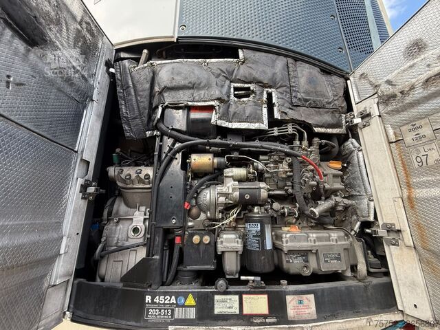 Kjøle- og frysetransport Schmitz Cargobull Thermo King SLXe Spectrum dakschade! Multi temp...