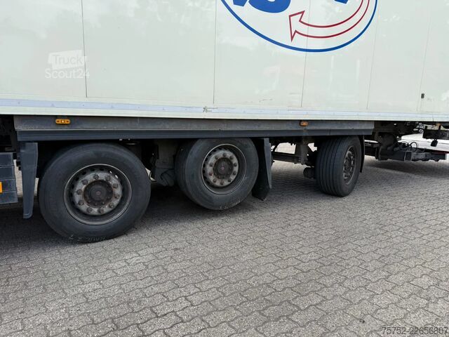 Kjøle- og frysetransport Schmitz Cargobull Thermo King SLXe Spectrum dakschade! Multi temp...
