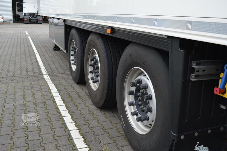 Koeloplegger SCHMITZ CARGOBULL SKO FP 60 ThermoKing SLXi 300