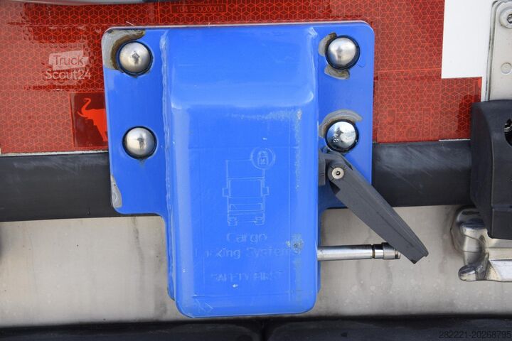 مقطورة تبريد SCHMITZ CARGOBULL SKO FP 60 ThermoKing SLXi 300