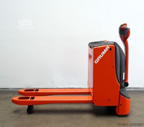 ручний гідравлічний візок Linde T 18 1152