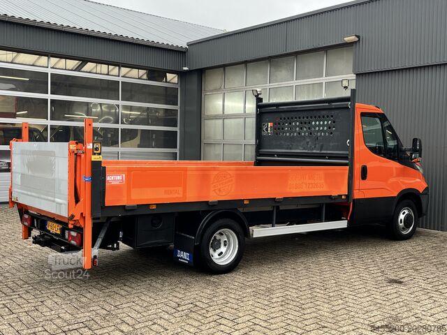 Loading platform Iveco Daily 35C15 2.3 375 Trekhaak 3500kg Laadklep 50...