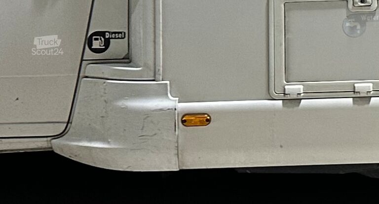 Camper semintegrato Fiat Ducato Carasuite 650 MF 5| 5 Posti| Semintegrato |Completamente Accessoriat