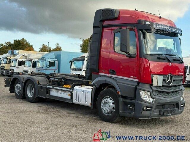 Vozidlo s hákom na kontajnery Mercedes-Benz Actros 2645 StreamSpace Meiller RS21 FB Retarder