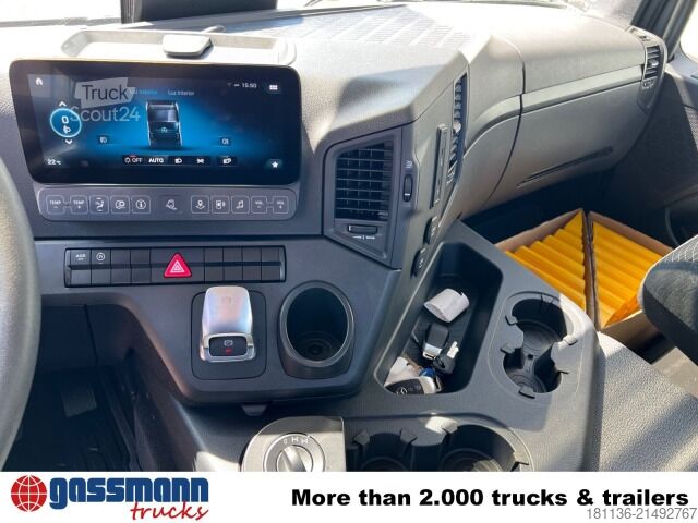Chassi de caminhão Mercedes-Benz Arocs 3240 8x4