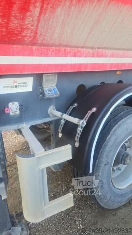 Полуприцеп-самосвал Kässbohrer DLTIL1SOR123