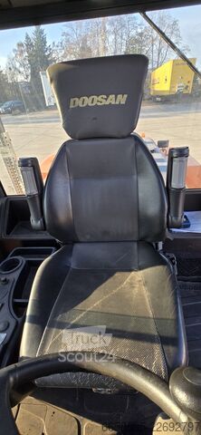 Forklift DOOSAN D160S-7
