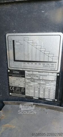 Forklift DOOSAN D160S-7