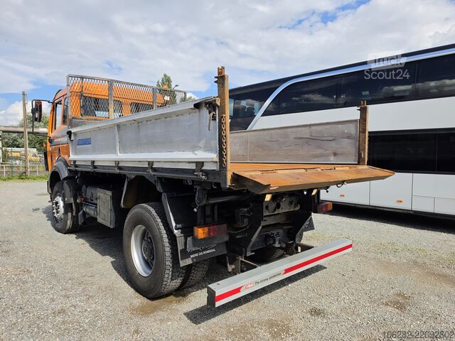 Tre-sidet tipbil Mercedes-Benz 1824 AK/ 36 V6 Blatt/Blatt Manual