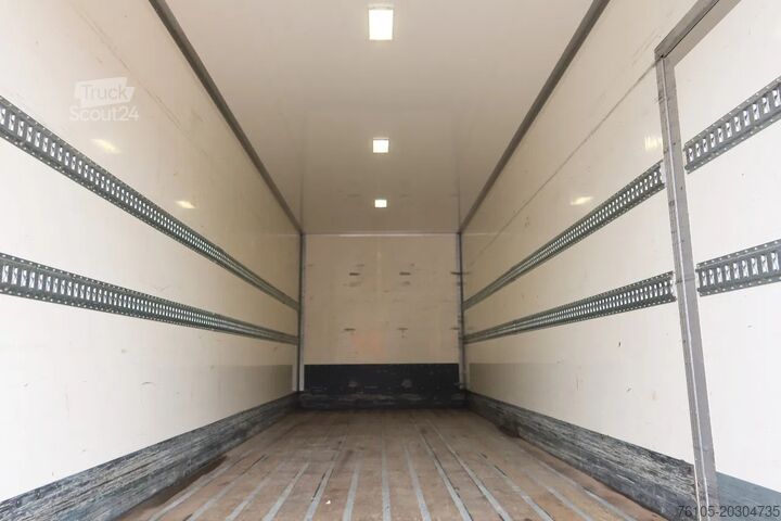 Box body Scania P250 Bak+Dhollandia 2.000 kg 4x2  6 Cilinder