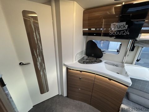 Half-integraal camper Eura Mobil Contura 766 EF