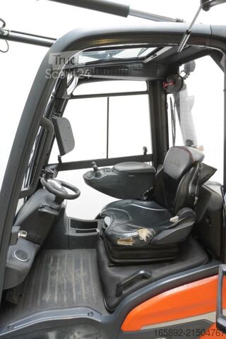 Viličar Linde H 35 D 1202