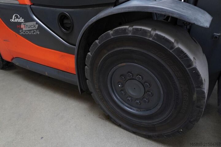 Viličar Linde H 35 D 1202