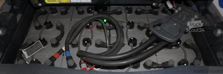 Gabelstapler Combilift AISLE MASTER 20S