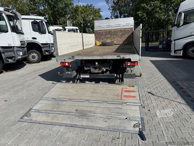 Krautuvas sumontuotas ant sunkvežimio Daf LF 210.12 Kran Palfinger 4501